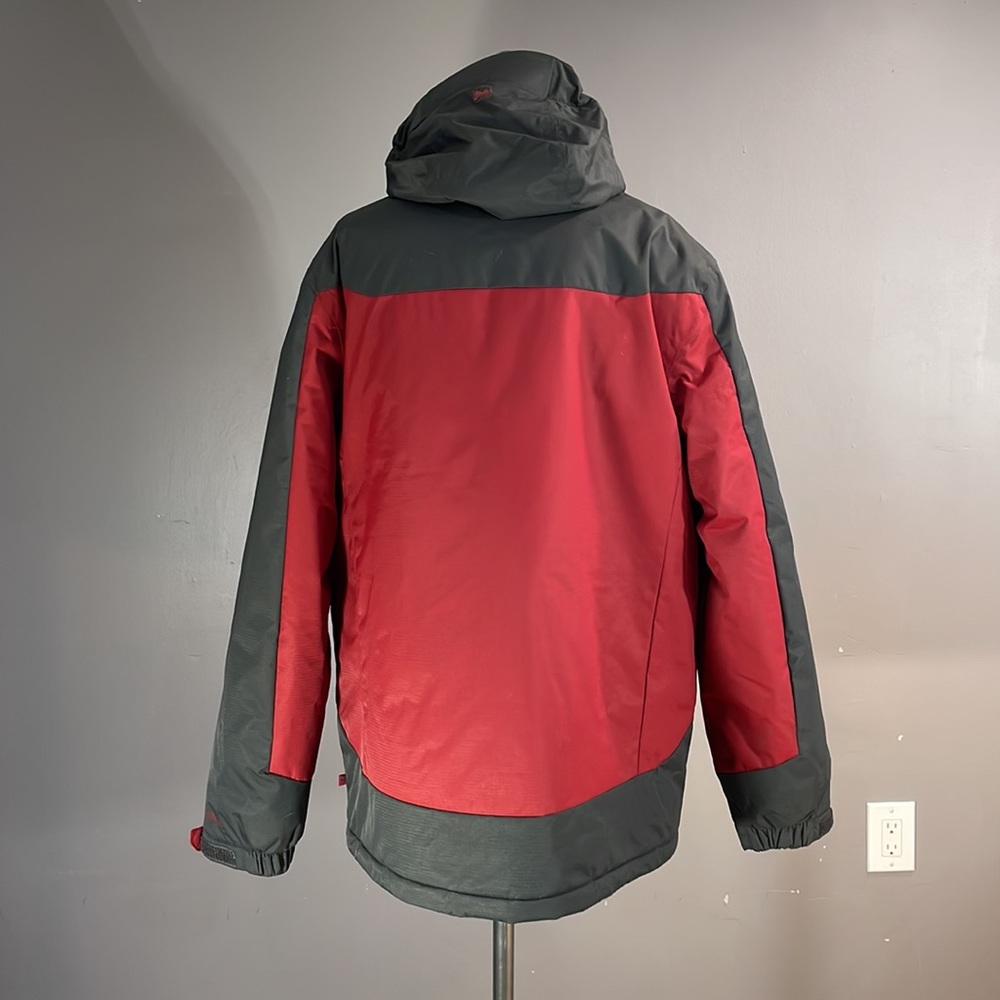 Wind river mens winter coat size large in near new condition.  T-max.  Hyper-Dri - Picture 4 of 17